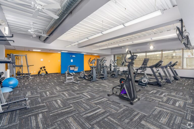 1011-E-Touhy-Ave-Des-Plaines-IL-Interior-Photo-5-LargeHighDefinition